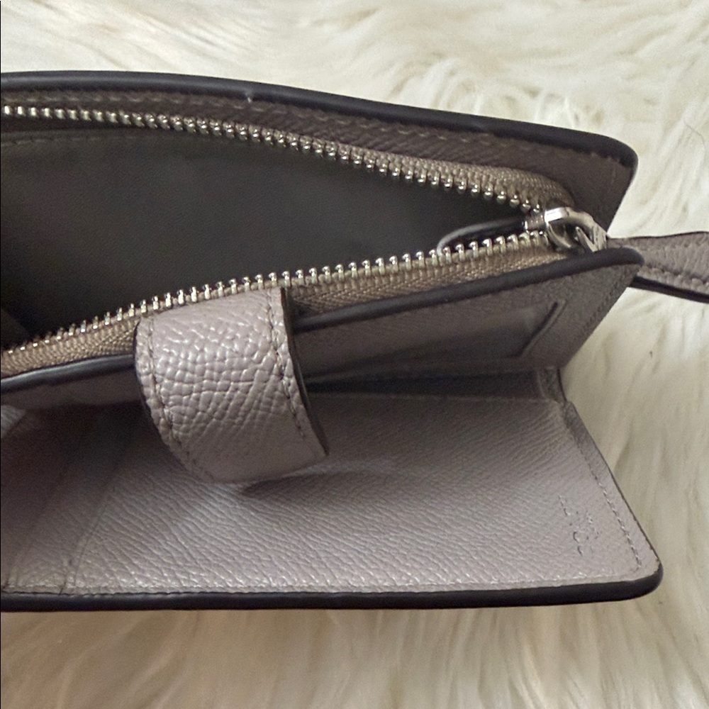 Coach Taupe Leather Men's Wallet - Picture 6 of 6